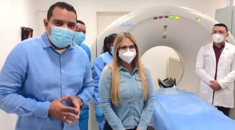 Entregan equipos médicos al Hospital Dr. Rafael Calles Sierra en la Península de Paraguaná