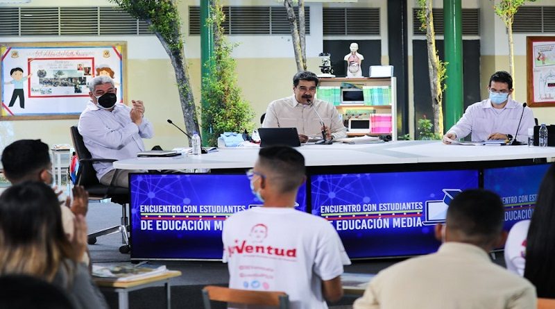 Pdte. Maduro: 88% de los estudiantes desean comenzar clases de manera semi-presencial si se logra contener la COVID-19