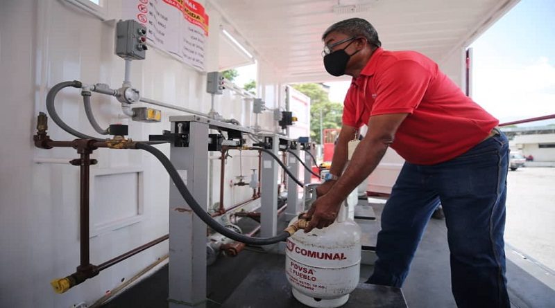 Entregan unidades móviles de llenado para garantizar suministro del gas doméstico en Caracas