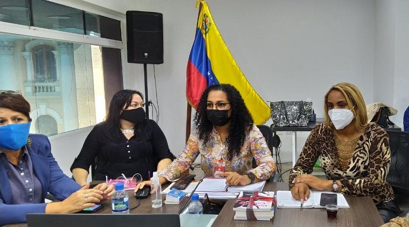 Más de 296 consultas se han realizado para impulsar reforma de ley en defensa de los derechos de las mujeres