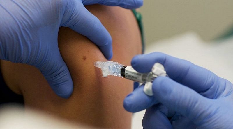 OMS da visto bueno a vacunas contra la COVID-19 para atacar todas las variantes del virus