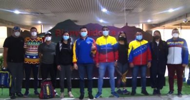 Equipo de esgrima regresa a Venezuela luego de participar en el Preolímpico en Costa Rica
