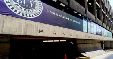 Mesas de cambio cotizan el valor del dólar oficial en Bs. 4,46 y el euro en Bs. 5,09