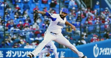 Edwin Escobar sigue intraficable en la Liga japonesa de béisbol