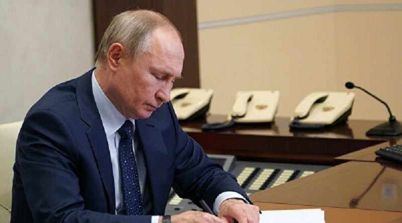 Presidente Vladímir Putin promulga ley sobre retirada de Rusia de Tratado de Cielos Abiertos