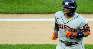 José Altuve se fue para la calle por novena vez en la temporada en victoria de Astros 6-3 ante Azulejos