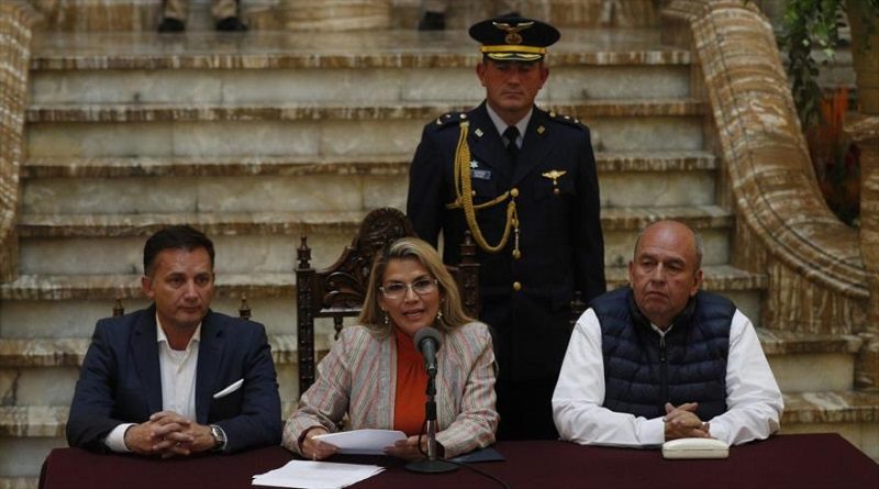 Audios filtrados revelan que el exministro de Defensa de Bolivia planificó con el apoyo de mercenarios de EE.UU. dar un golpe militar contra la asunción de Arce.