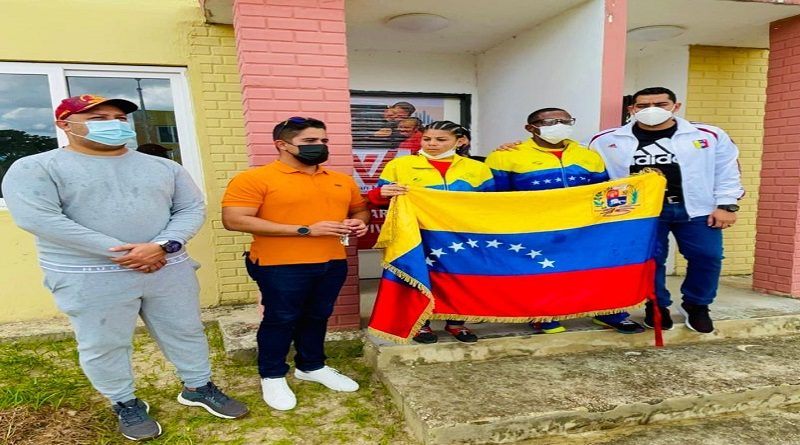 GMVV entregó viviendas dignas a deportistas de Carabobo