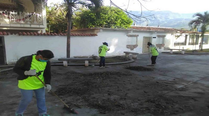 Jornadas de limpieza y desmalezamiento ratifican el compromiso por el cuidado y el mantenimiento óptimo de los espacios públicos en Carabobo