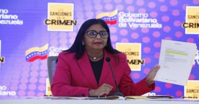 Vicepresidenta Delcy Rodríguez: Recursos depositados a COVAX han sido bloqueados por banco internacional y están bajo investigación