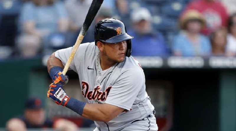 Miguel Cabrera supera a Barry Bonds en la lista histórica de imparables con 2.936