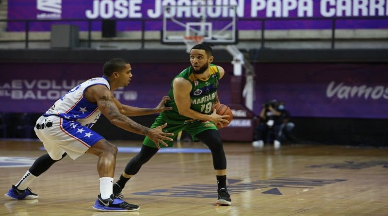 Guaiqueríes picó adelante en la final de la Superliga al vencer 85-68 a los Trotamundos