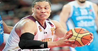 Héctor "Pepito" Romero formará parte del cuerpo técnico de los Grises de Humacao del baloncesto puertorriqueño