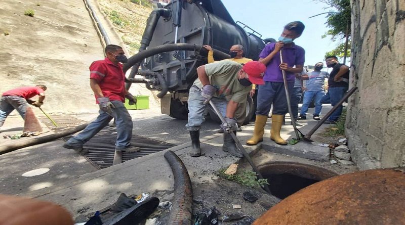 Inspeccionan trabajos del Plan Caracas Patriota, Bella y Segura en el 23 de Enero