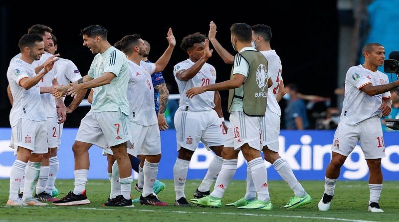 España golea 5-0 a Eslovaquia y clasifica a los octavos de final de la Eurocopa