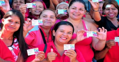 Jefe de Estado celebra la llegada de un nuevo día para la democracia participativa y protagónica con las postulaciones de precandidatos y precandidatas del PSUV