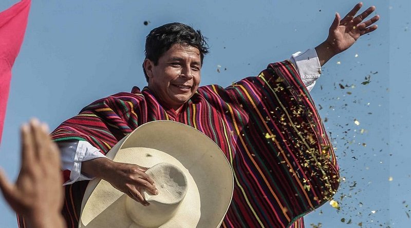 Pedro Castillo promete un “Gobierno del pueblo” y envía señales de tranquilidad a los mercados