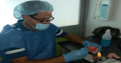 Plan Odontológico "Mariíta te regala una sonrisa" atiende a personas de bajos recursos en La Guaira