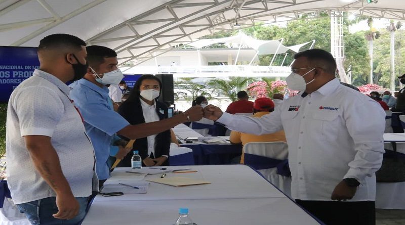 Fortalecen bienestar social a la fuerza laboral de la industria eléctrica