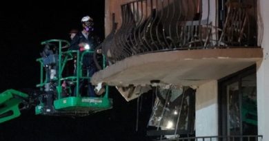 Labores de rescate continúan tras colapso de edificio en EE.UU.