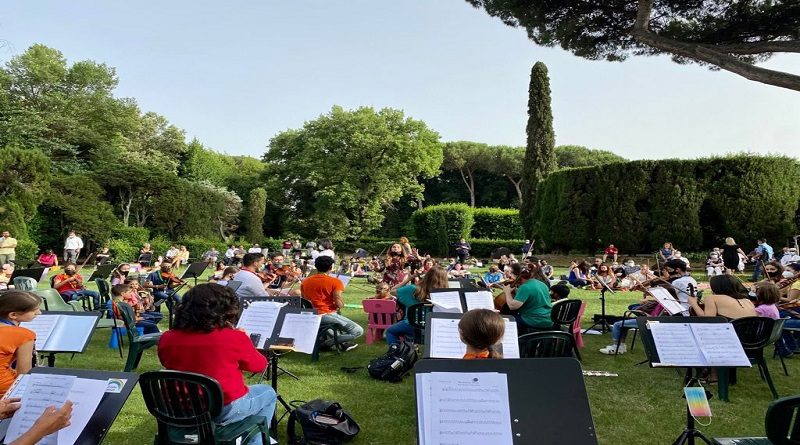 Venezuela promueve proyecto musical para la inclusión de jóvenes de América Latina en orquesta juvenil de Italia