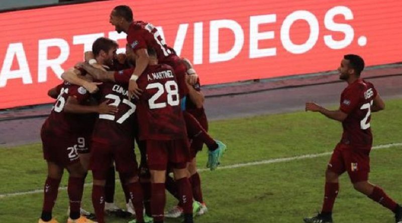 Venezuela busca el pase a cuartos de final ante Perú