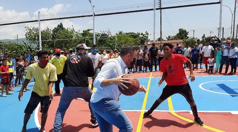 Canchas de usos múltiples serán incorporadas al plan de masificación deportiva en Anzoátegui