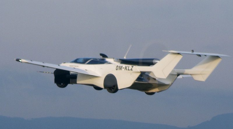 El prototipo tardó 35 minutos en recorrer por el aire la distancia entre Nitra y la capital eslovaca, Bratislava (Klein-vision.com)
