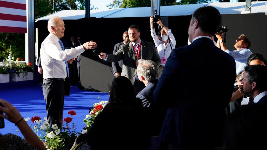El presidente de EE.UU., Joe Biden, durante una rueda de prensa tras su reunión con su homólogo ruso, Vladímir Putin, en Ginebra (Suiza). 16 de junio de 2021.