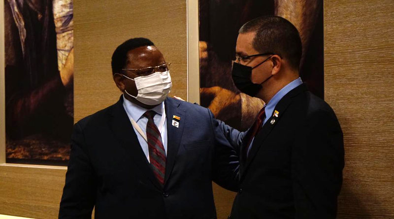 Canciller Arreaza sostiene encuentro con su homólogo de Zimbabue en Antalya
