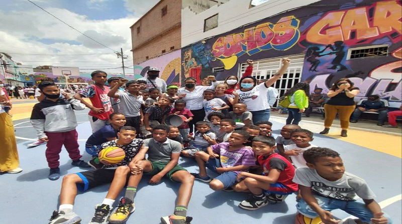 Gobierno Bolivariano inaugura espacio para la cultura y el encuentro "Guaguanco de Colores" en la parroquuia San Agustín de Caracas