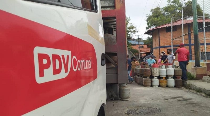 Pdvsa Gas Comunal distribuye más de 700 cilindros en comunidad Mal Paso de Los Teques
