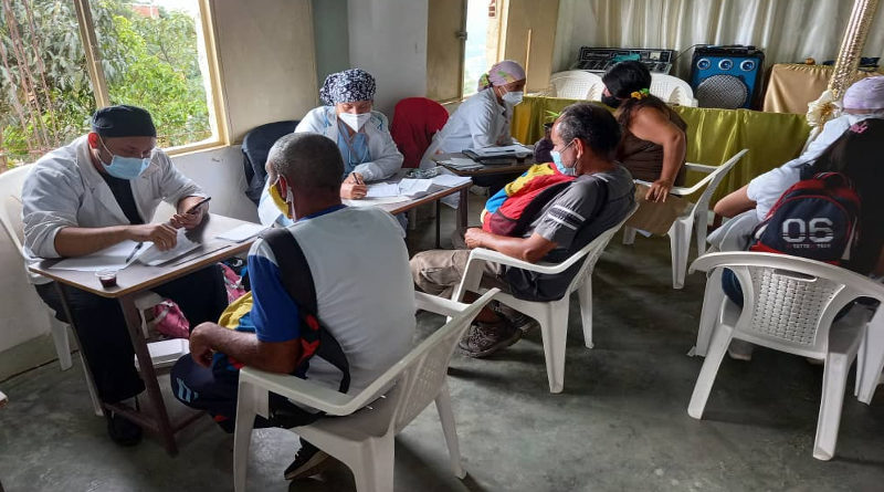 Jornada integral en Base de Misiones Socialista “Las Hijas Guerreras de Maduro” beneficia a 3 mil familias en La Vega
