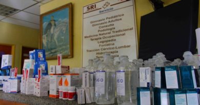 Dotan de insumos y equipos médicos a centros de salud en parroquia Paracotos en Miranda