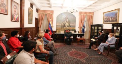 Presidente Nicolás Maduro sostiene encuentro con representantes de la Organización Socialistas Democráticos de Estados Unidos