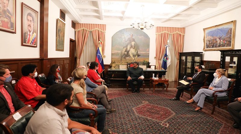 Presidente Nicolás Maduro sostiene encuentro con representantes de la Organización Socialistas Democráticos de Estados Unidos
