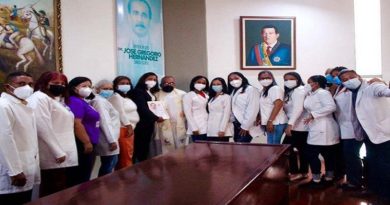 Conceden orden “José Gregorio Hernández” al personal de salud en Anzoátegui