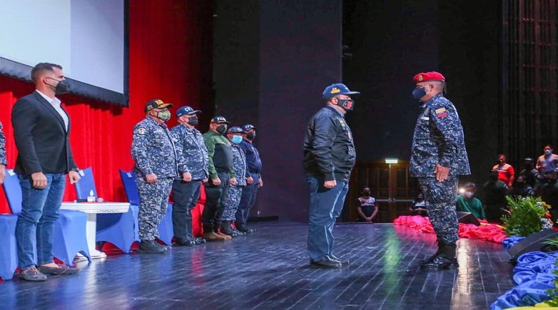 Ascienden a 220 hombres y mujeres funcionarios de la PNB por dedicación, lealtad al pueblo y a la Patria en Aragua