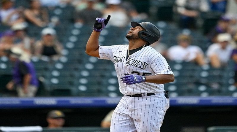Con cuadrangular de Elías Díaz los Rockies dejan en el terreno a Cardenales