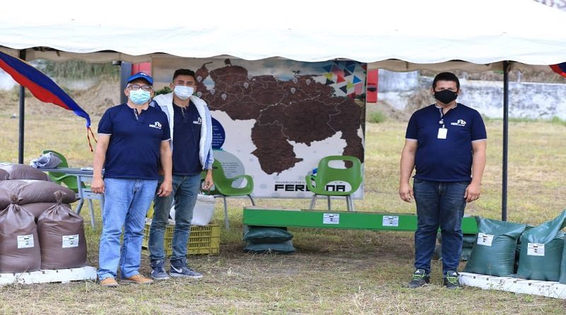 Más de 200 productores participaron en IV Expo Venta de Fertilizantes en Mérida