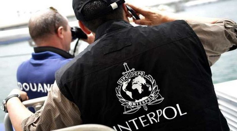 Interpol detuvo a 286 supuestos traficantes de migrantes