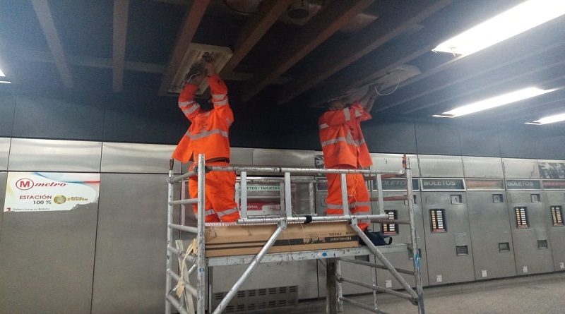 Plan de Embellecimiento del Metro de Caracas remodela e ilumina estación El Valle