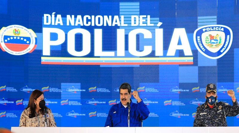 Aprobados recursos en Petros para la dotación de vehículos, motos, ambulancias y uniformes para cuerpos policiales del país