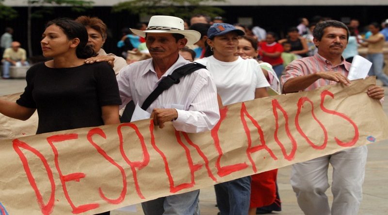 Desplazamiento forzado de personas crece en Colombia