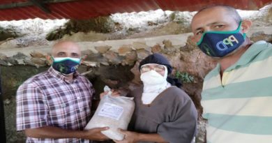 Alianza Científico-Campesina | Monjas del Monasterio Santa María Reina de los Ángeles comparten semillas de maíz ancestral con Escuela Agroecológica Montalbán en Carabobo