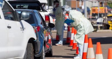 Australia limita ingresos del exterior ante brote de la variante delta
