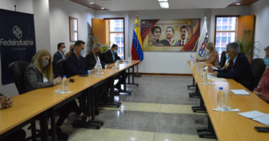 Encuentro Nacional Sobre el Mundo del Trabajo debate propuestas para fortalecer economía nacional