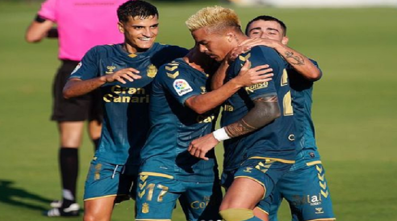 Adalberto Peñaranda anotó su primer gol con Las Palmas en victoria 3-2 ante el Wolverhampton