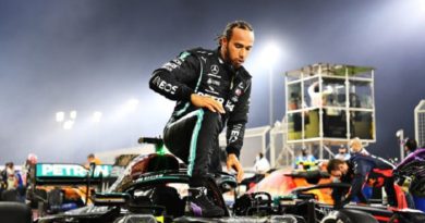 Hamilton prolonga su contrato con Mercedes hasta 2023