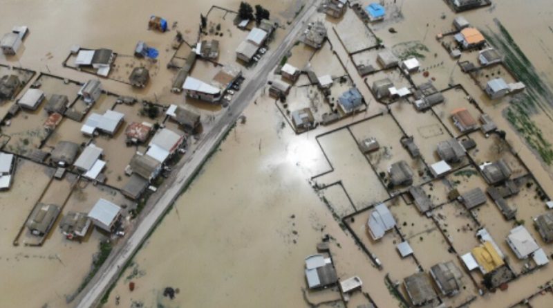 Al menos 8 muertos dejan inundaciones en Irán